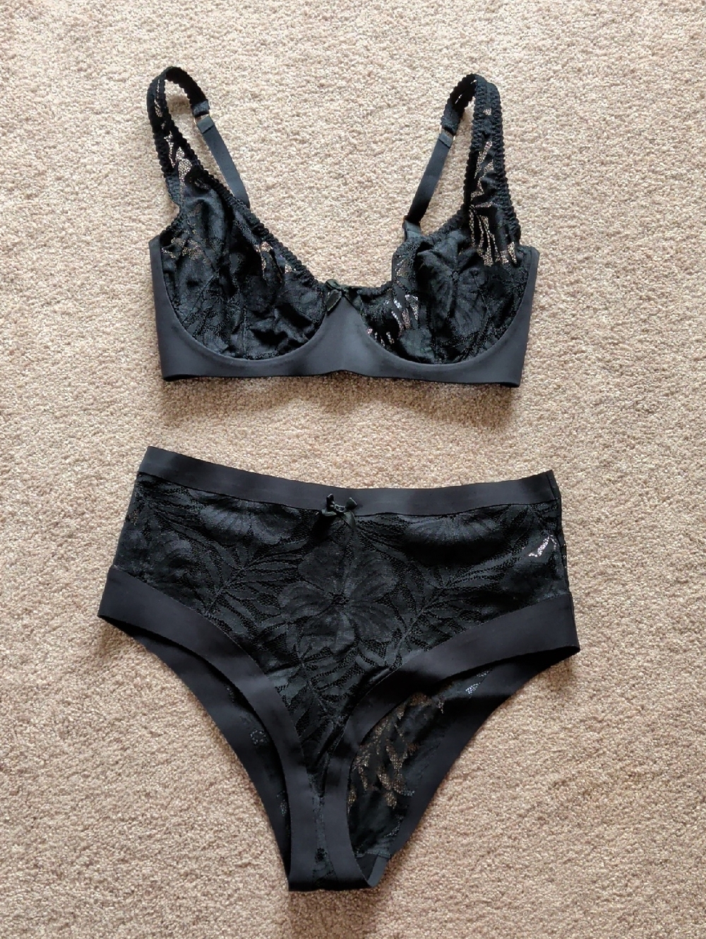 Agent Provocateur Black Lace Underwire Bra with High-Waist Briefs Set